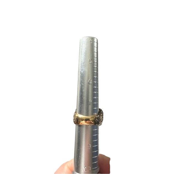 Barse Thailand Gold Tone Intricate Design White Howlite Stone Cocktail Ring Sz 8 - Picture 10 of 12